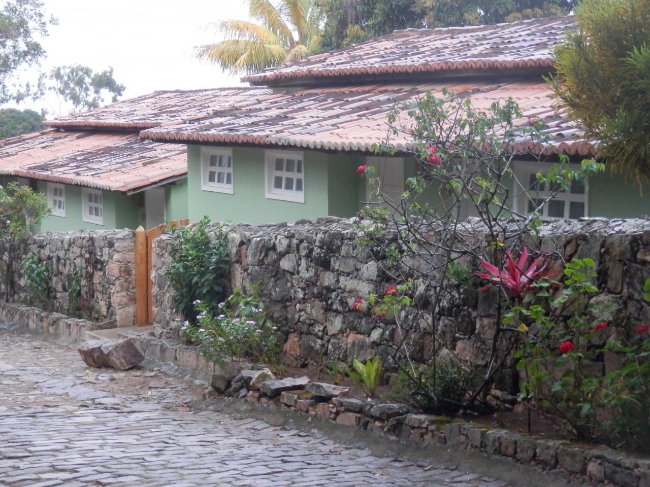 Pousada Pedras De Igatu Hotel Exterior foto